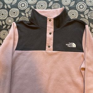 The North Face Girls Lavender/Dark Grey Fleece. Size Large (14/16).